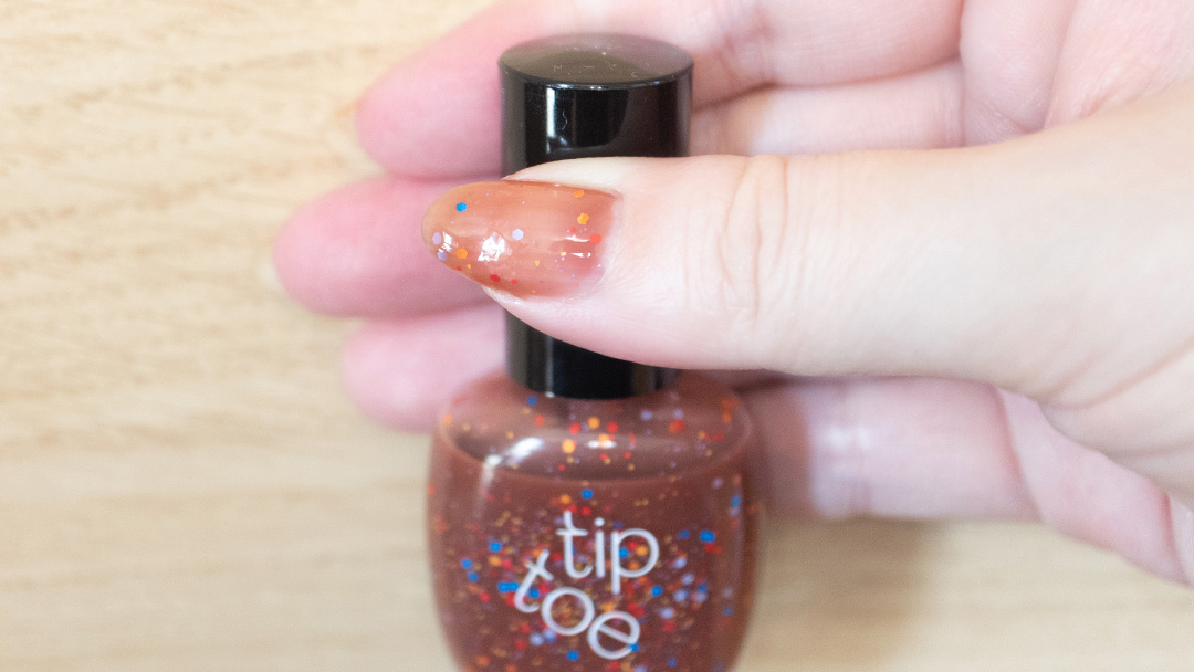 tip toe ネイルポリッシュ502 Tango And Waltzを実際に塗ったネイルの仕上がり写真